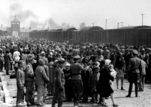 Selección de prisioneros para Auschwitz y Birkenau,1944