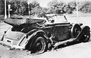 El Mercedes Benz de Heydrich tras el atentado