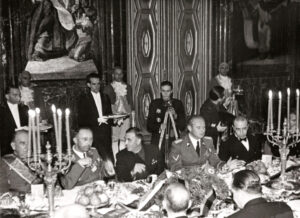 Banquete en honor a Himmler en el Ayuntamiento de Barcelona
