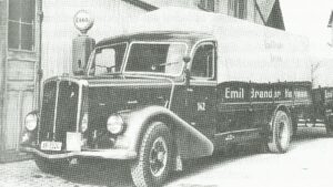 Camión suizo de la empresa Saurer que trasladaba el oro nazi en su destino en la Península